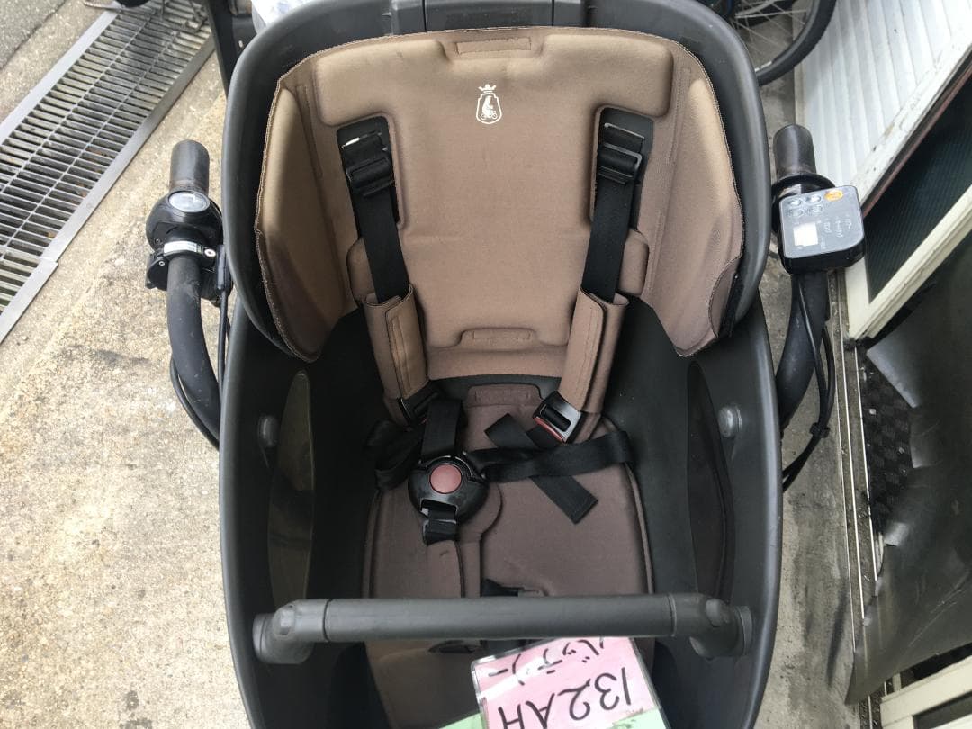 地域限定送料無料　ビッケポーラー　三人乗り　13,2AH　白　神戸市　電動自転車