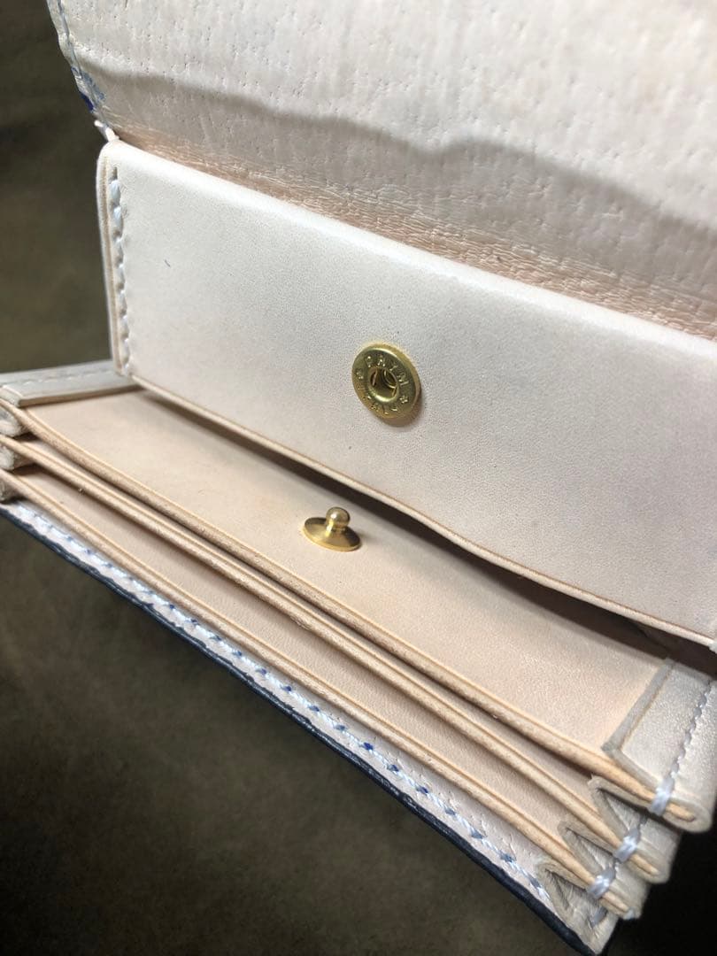 エムピウ ミッレフォッリエ風　革財布　クロコダイル型押しレザー