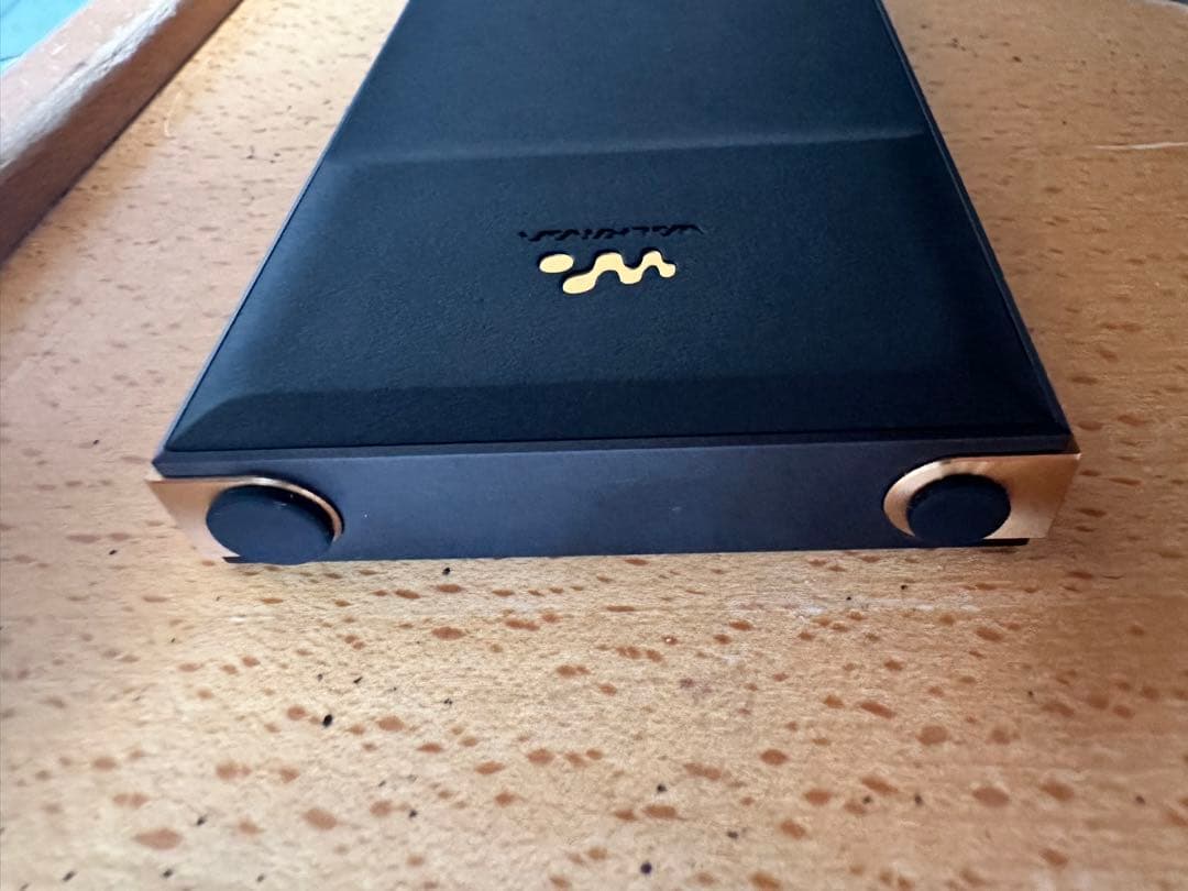 ウォークマンNWZX707 レザーケース付き　外箱あり　サンディスク512GB