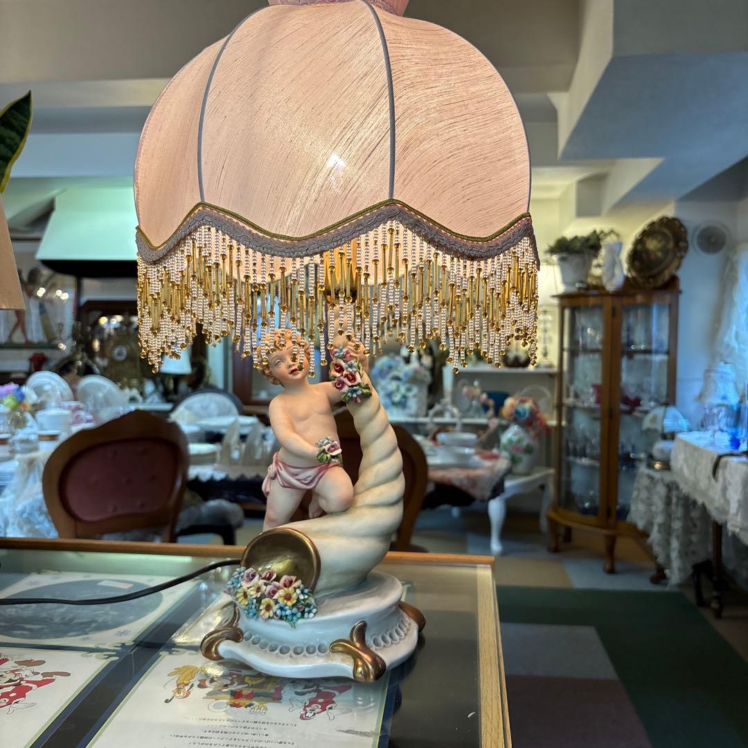 S*S様 イタリア製　カポディモンテ焼　フイギリン置物　ランプ