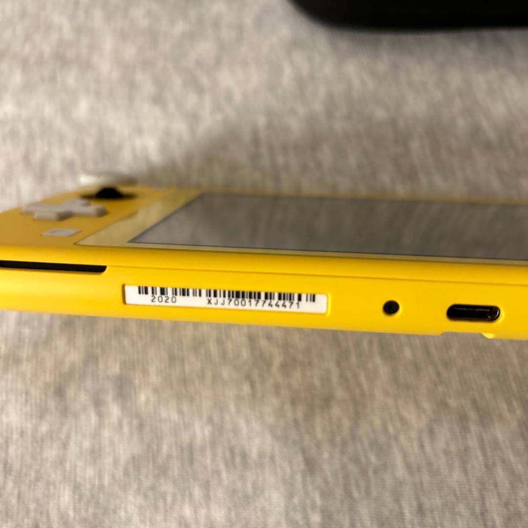 Nintendo Switch Lite イエロー 充電器・ケース付き