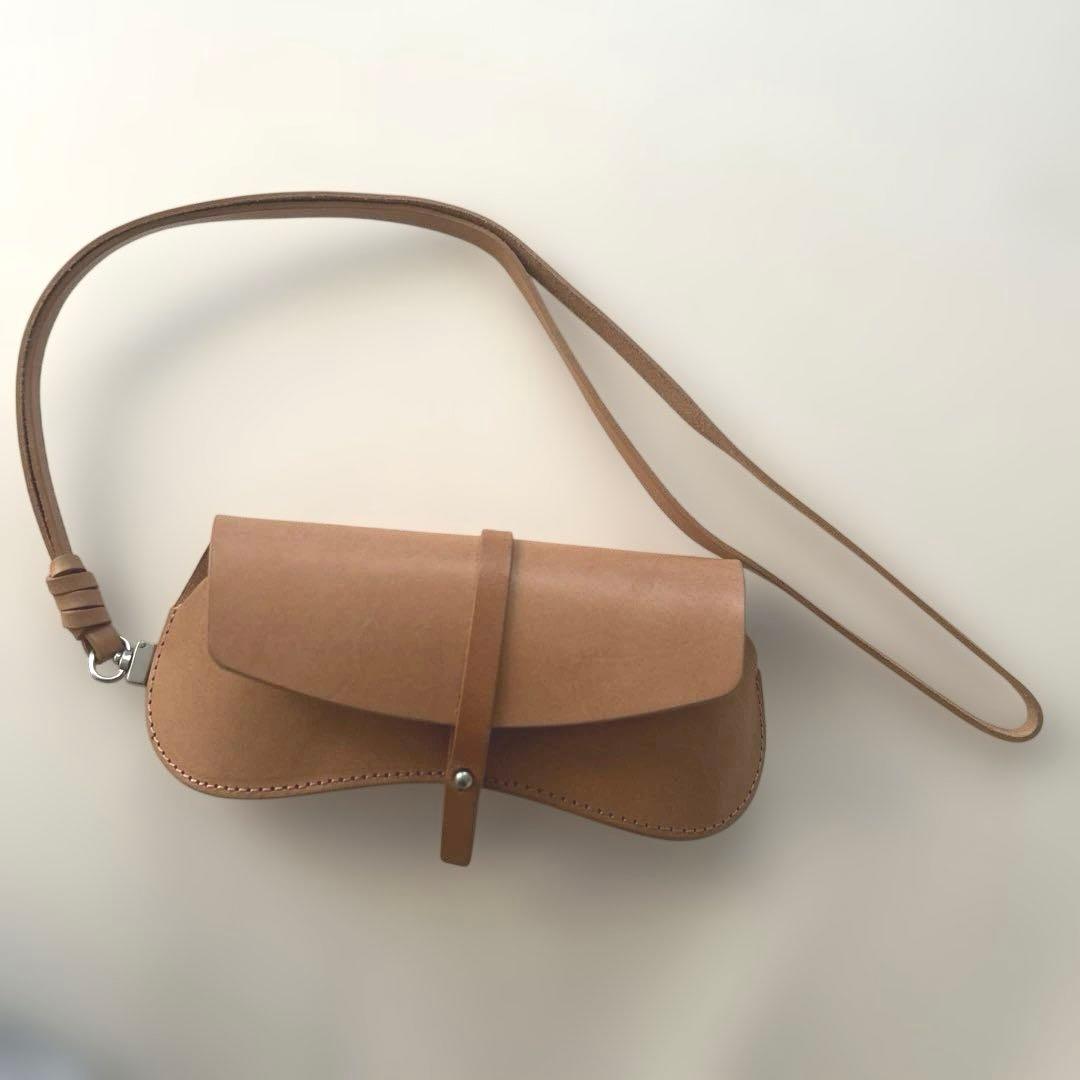 ETRE タンドレザーサングラスケース　ベージュ