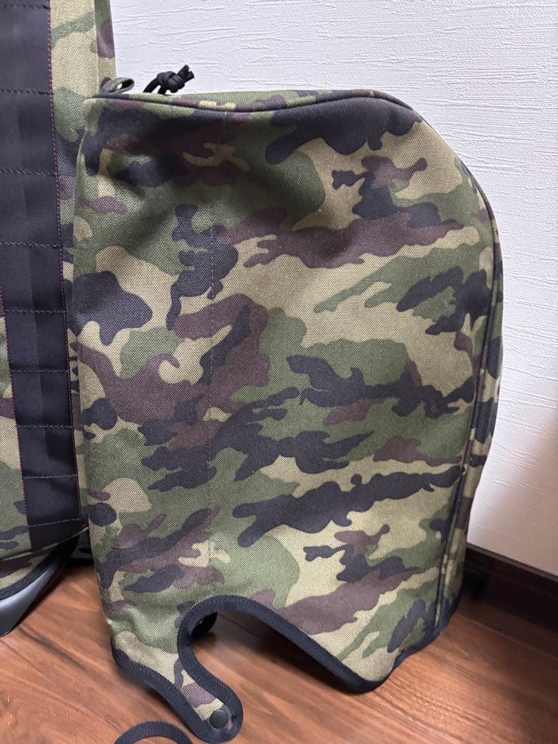 ブリーフィング ウッドランドカモ　迷彩　キャディバッグ　シングルストラップ