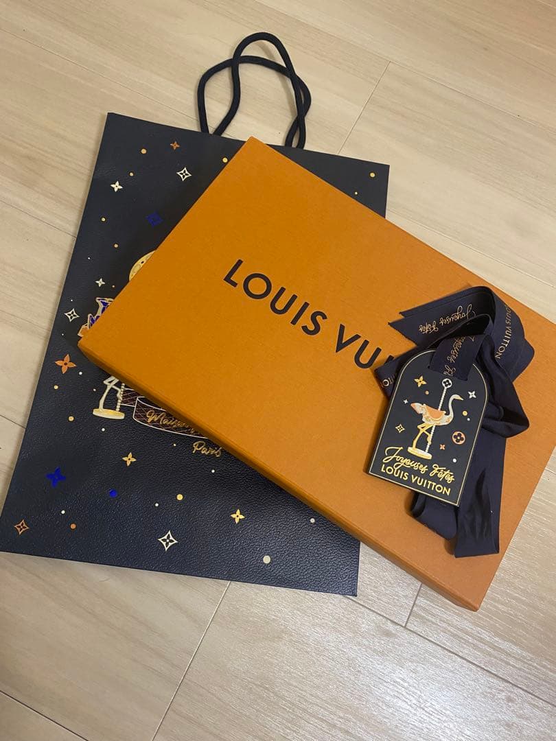 新品未使用/LOUIS VUITTON ロゴマフラー