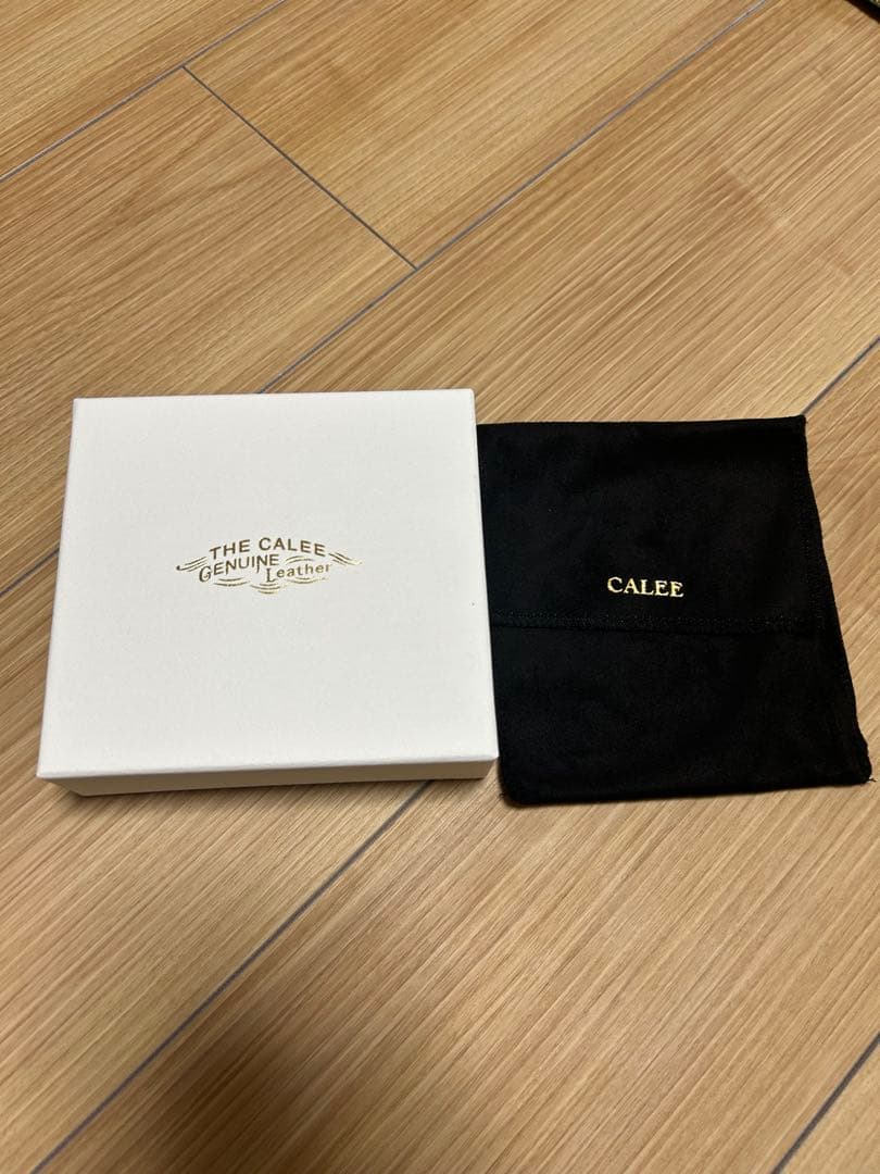 値下げ中　CALEE 三つ折り財布 黒 レザーウォレット