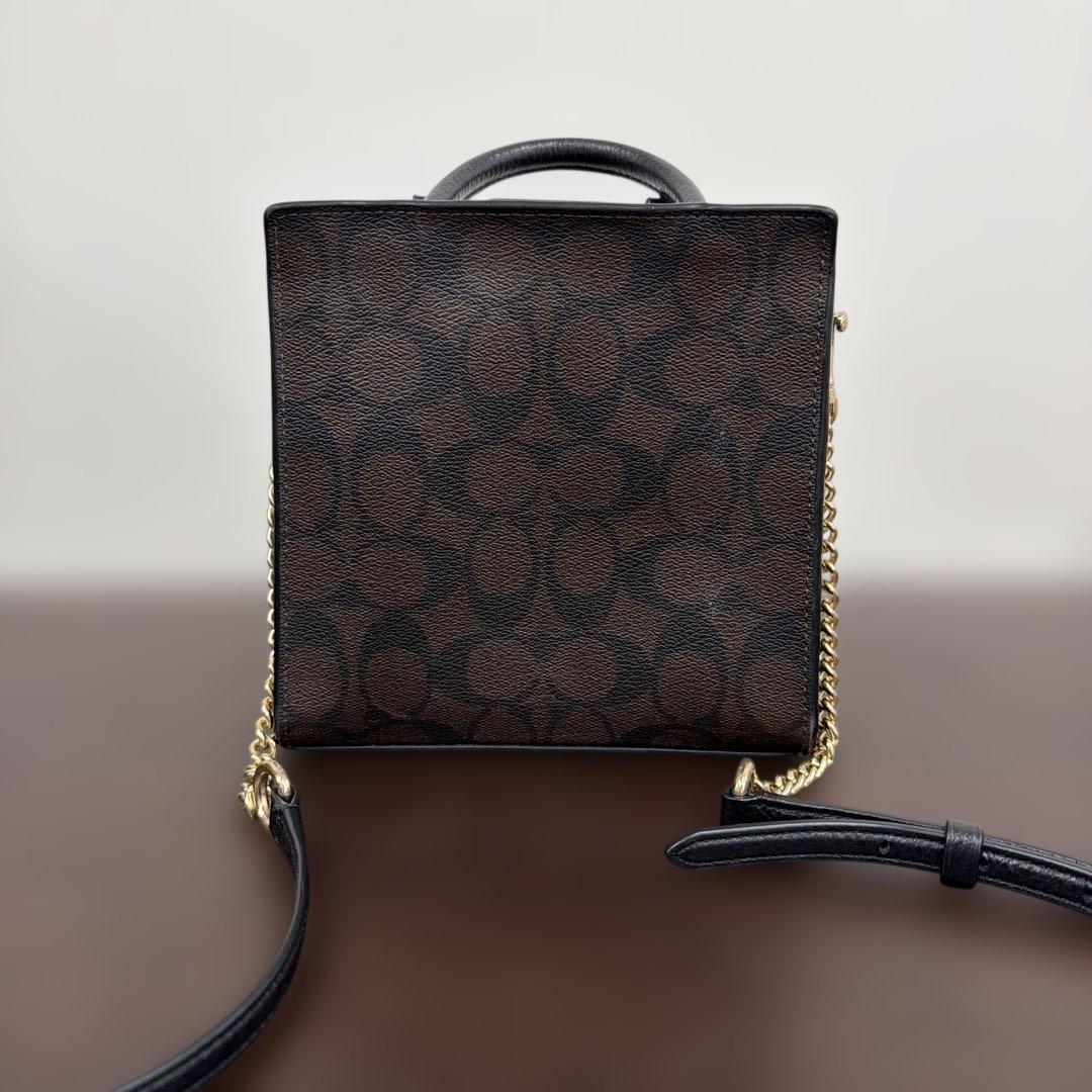 コーチ　2WAY　ショルダーバッグ　ミニペッパー　シグネチャー