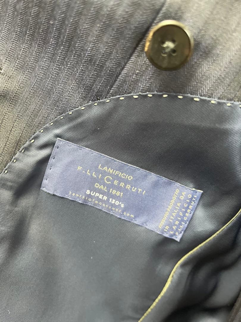 HILTON ヒルトン ネイビー スーツA4 CERRUTI