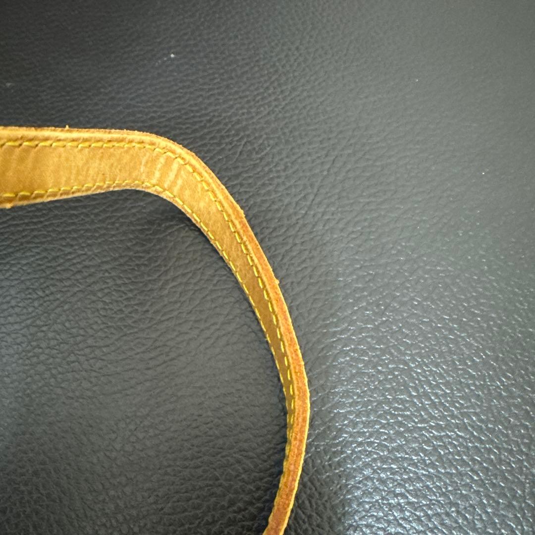 LOUIS VUITTON ヌメ革　ショルダーストラップ①