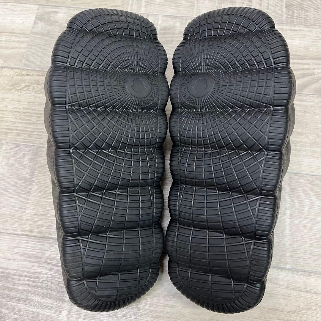 ゆ*こ様 新品未使用 MONCLER ブラック サンダル 40 【56b1529