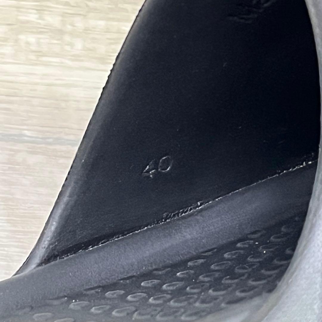 ゆ*こ様 新品未使用 MONCLER ブラック サンダル 40 【56b1529
