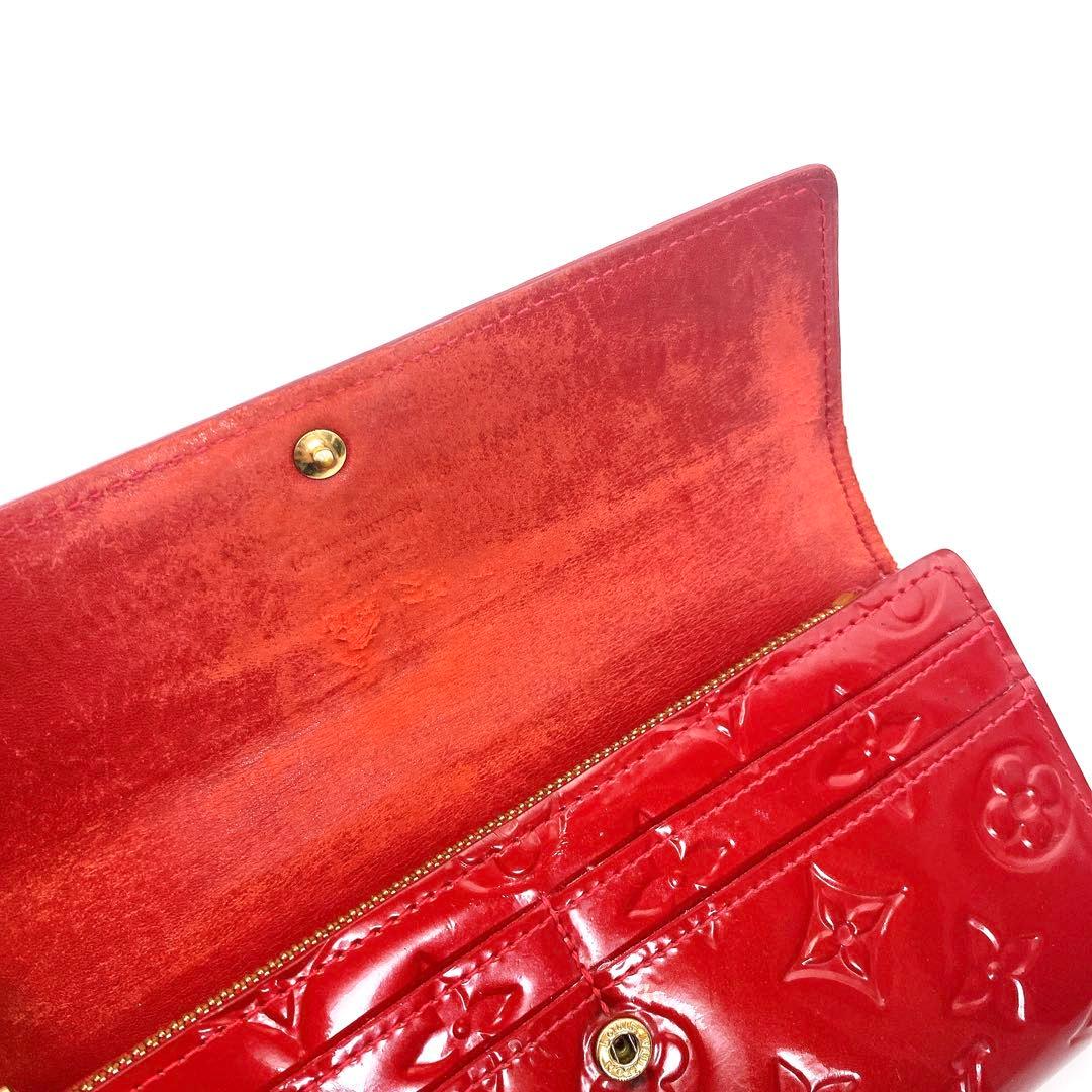 ルイヴィトン ヴェルニ ポルトフォイユサラ レディース 長財布 M93530