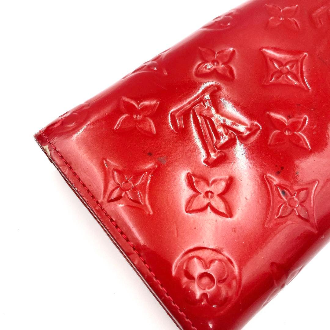 ルイヴィトン ヴェルニ ポルトフォイユサラ レディース 長財布 M93530