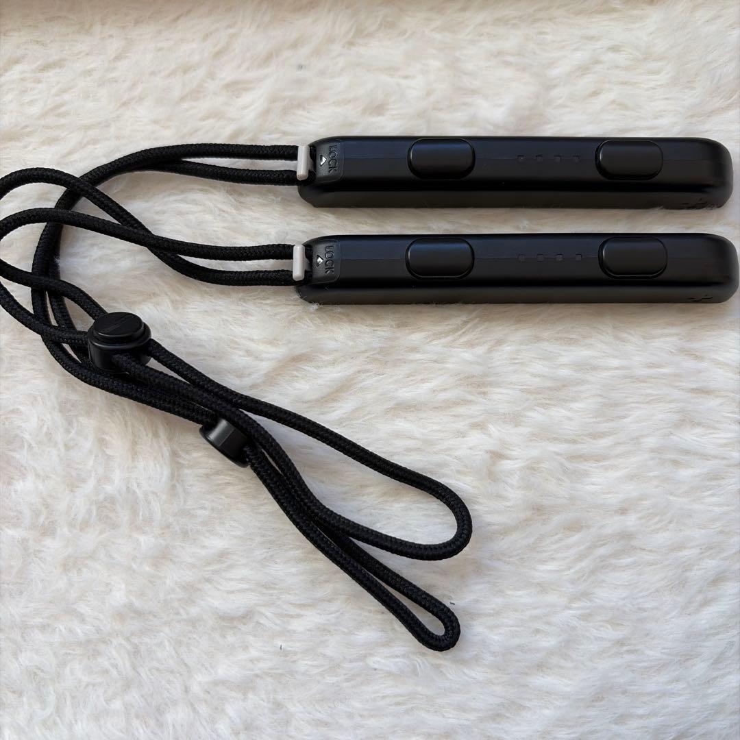 Switch 本体一式　Joy-Con 赤青　純正ケース付き