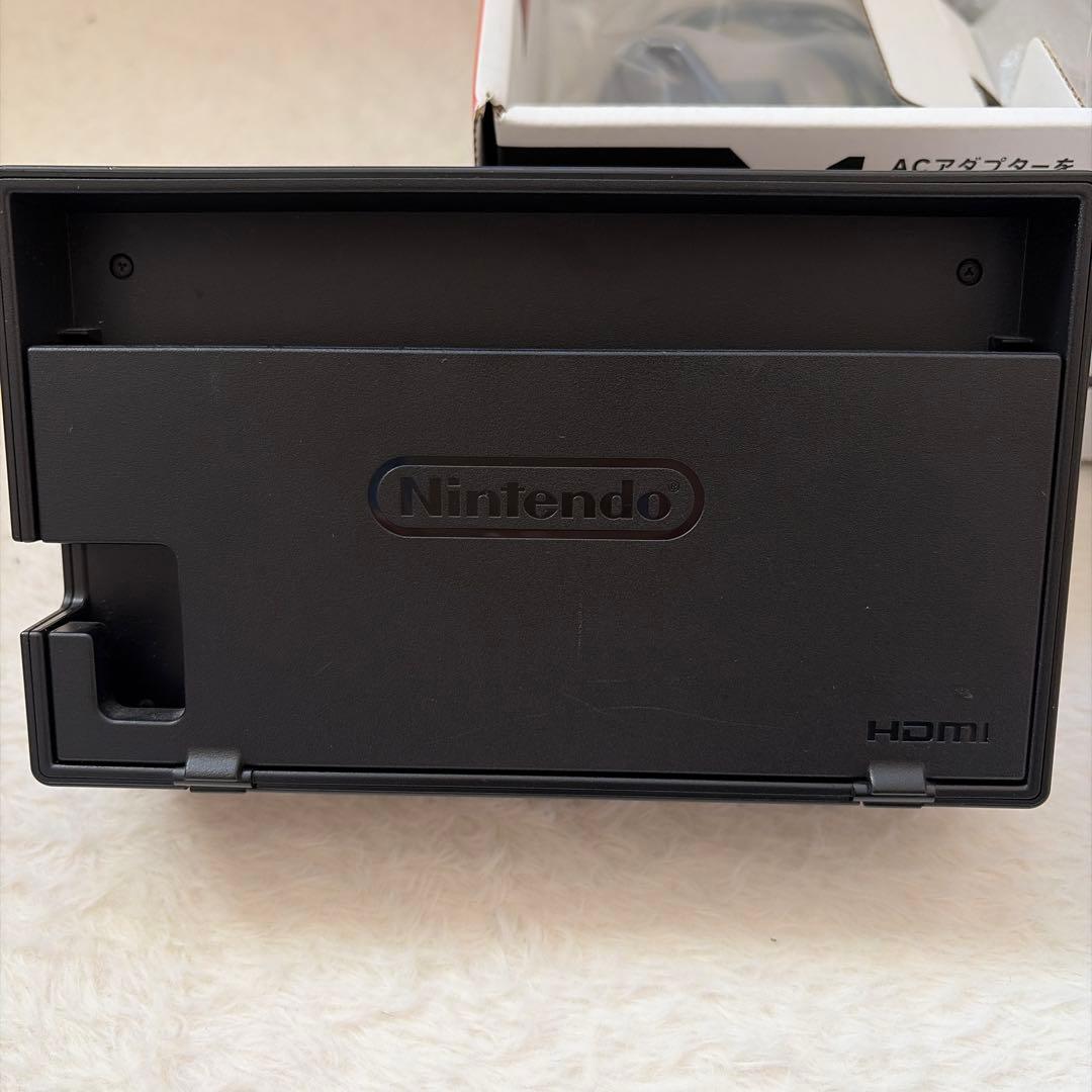 Switch 本体一式　Joy-Con 赤青　純正ケース付き