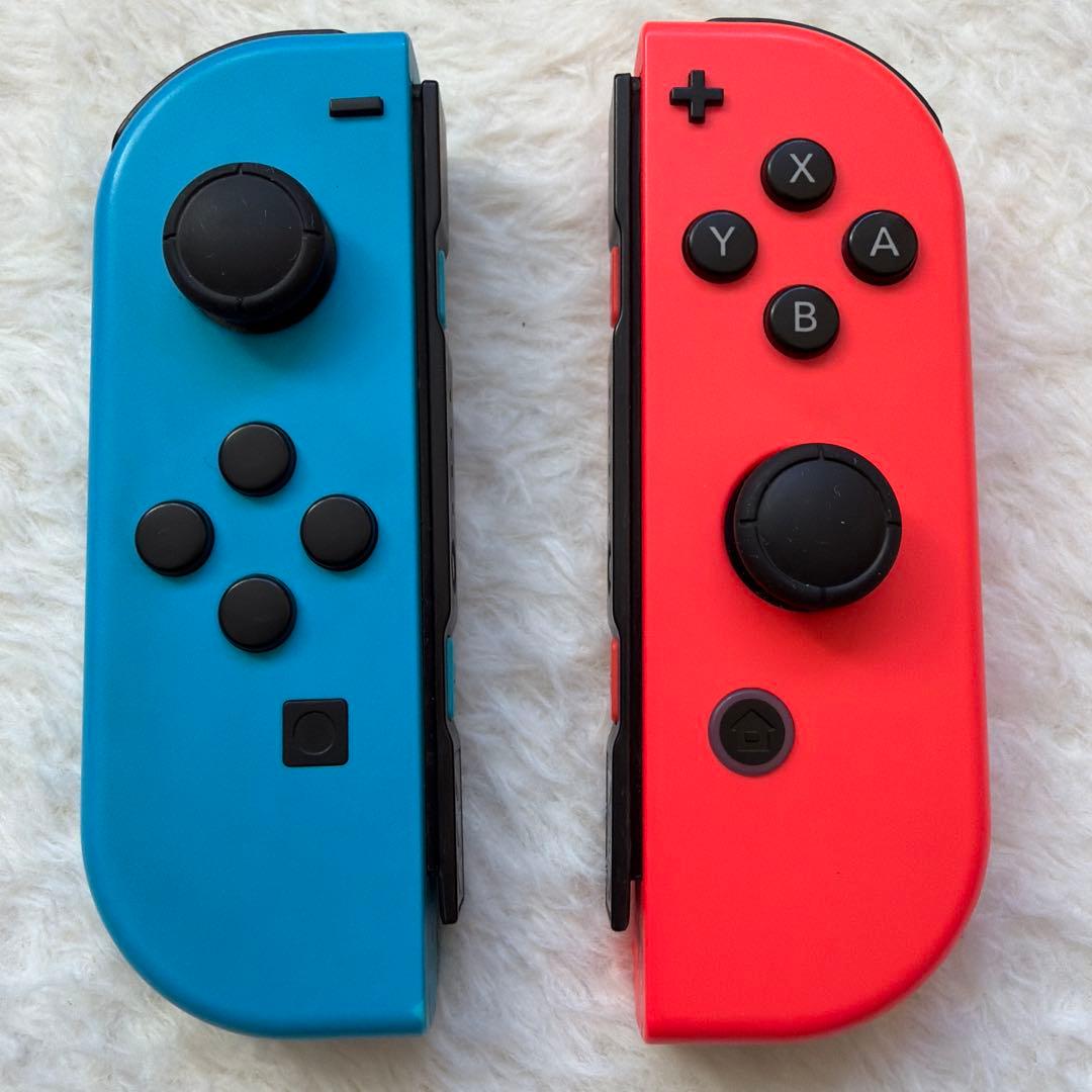 Switch 本体一式　Joy-Con 赤青　純正ケース付き