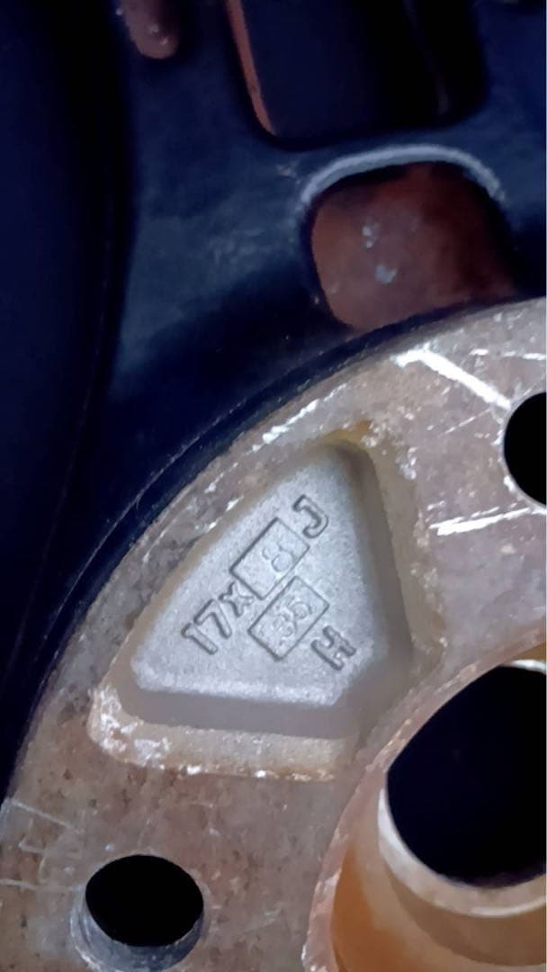 スーパーアドバン　2本　17インチ　114.3 5穴　8j+35 ドリケツ当時物