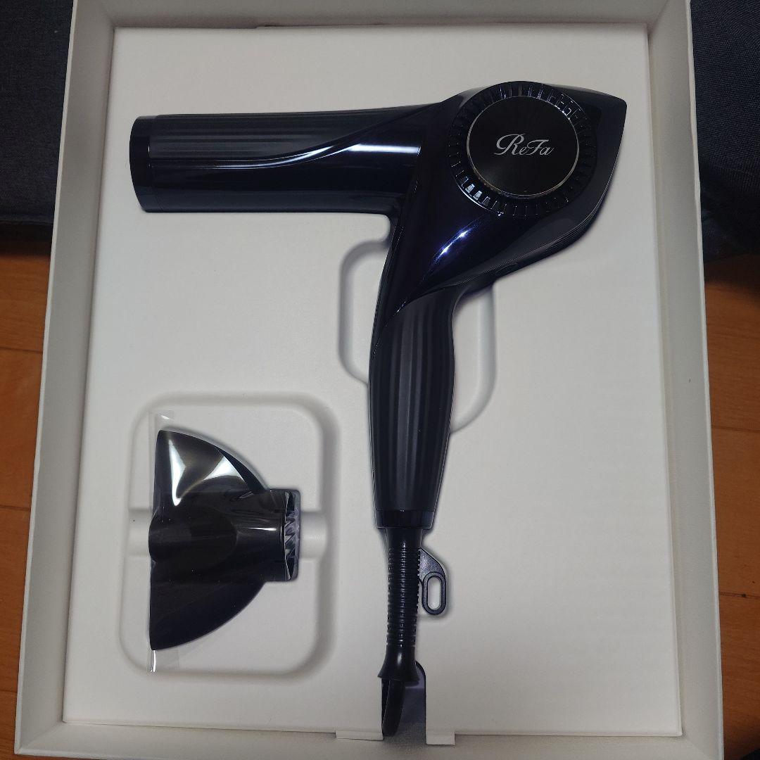 ReFa ヘアドライヤー 本体とノズル付き