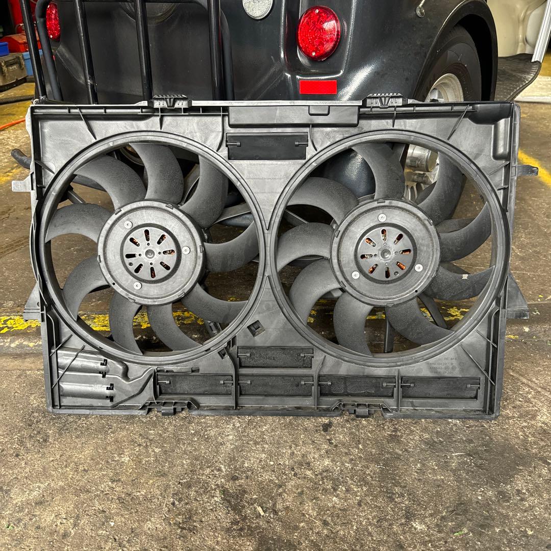 アウディＡ７電動ファン