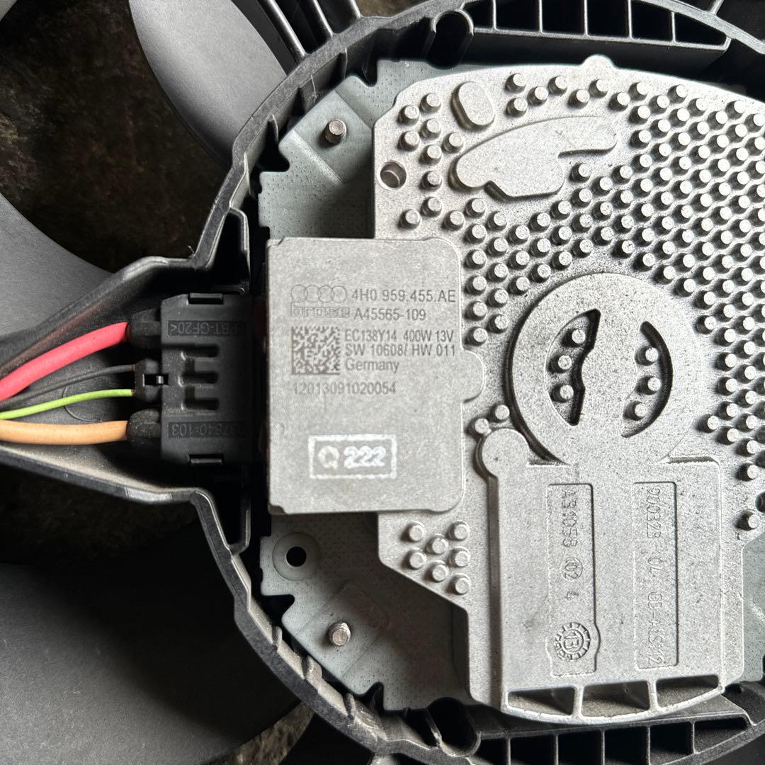 アウディＡ７電動ファン