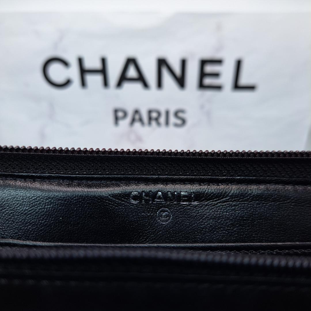 CHANEL　カメリア　ラウンドジップ　ブラック 長財布　ラムスキン