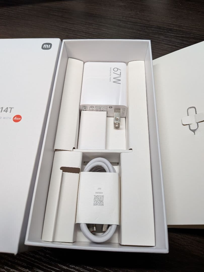 Xiaomi 14T XIG07 チタングレー　UQ版