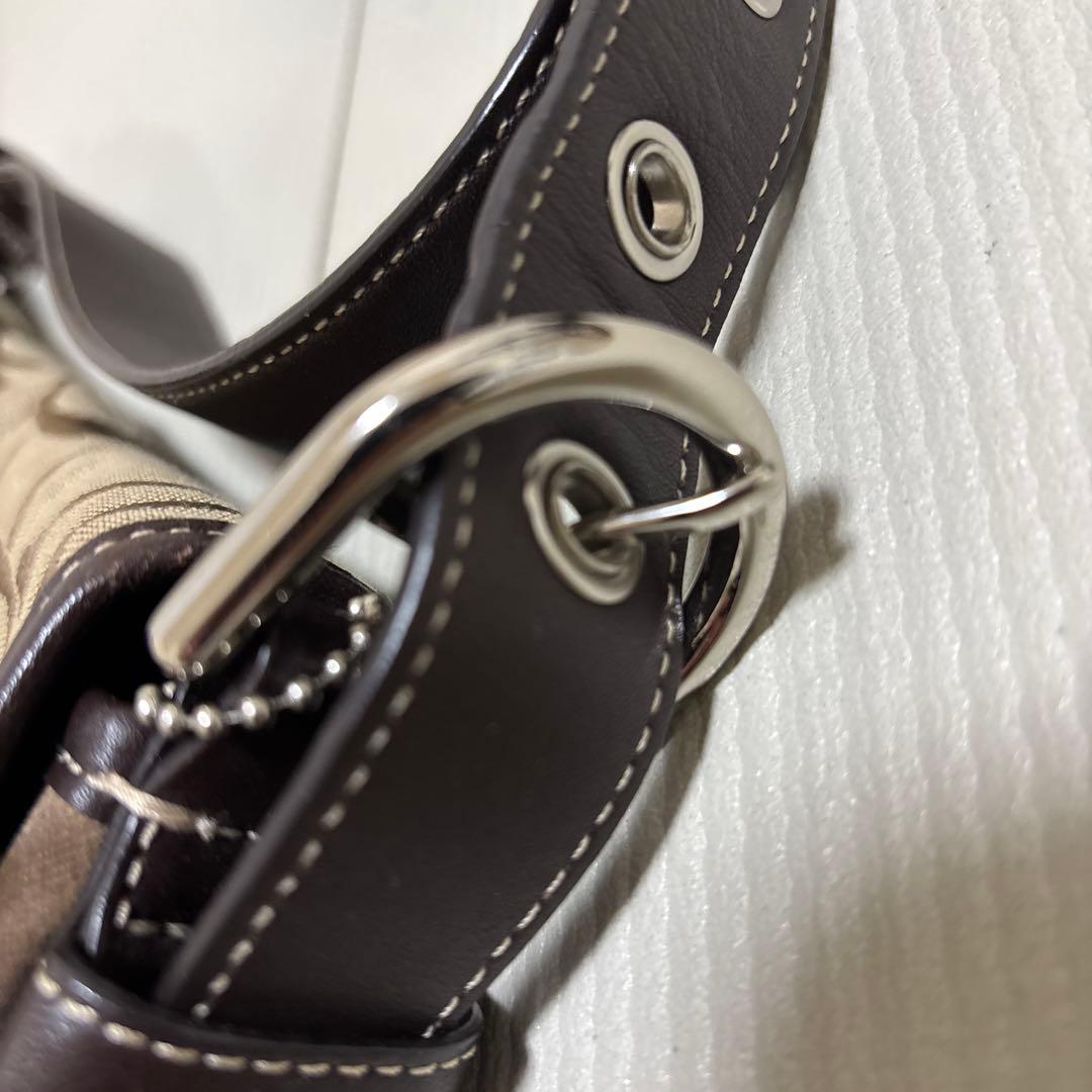 ⚠️週末価格　Coach ロゴプリント ショルダーバッグ