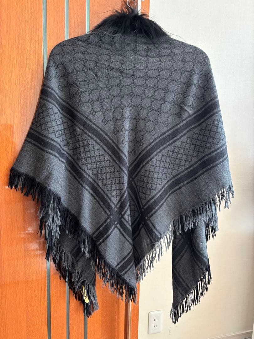 【稀少　美品】グッチ　GUCCI　gg柄　大判ショールストール　ファー付き