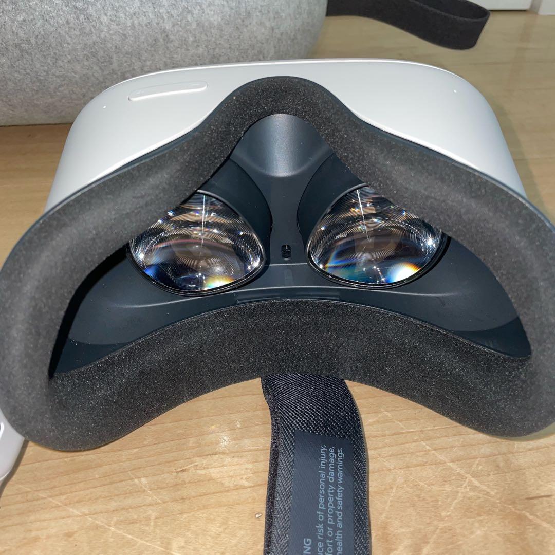 ソフトケース付き！ Quest2 128GB　メタクエスト2 ほぼ未使用