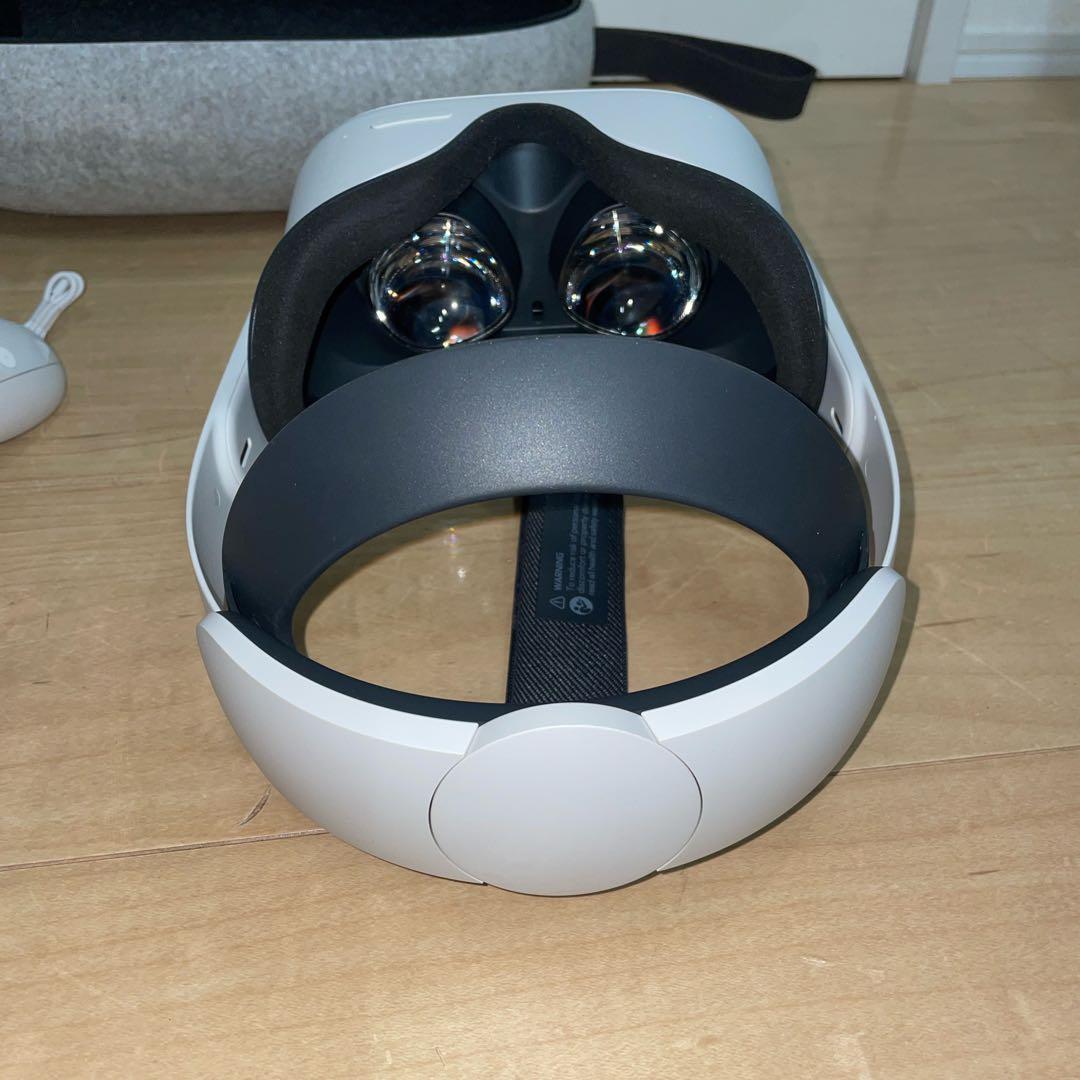 ソフトケース付き！ Quest2 128GB　メタクエスト2 ほぼ未使用