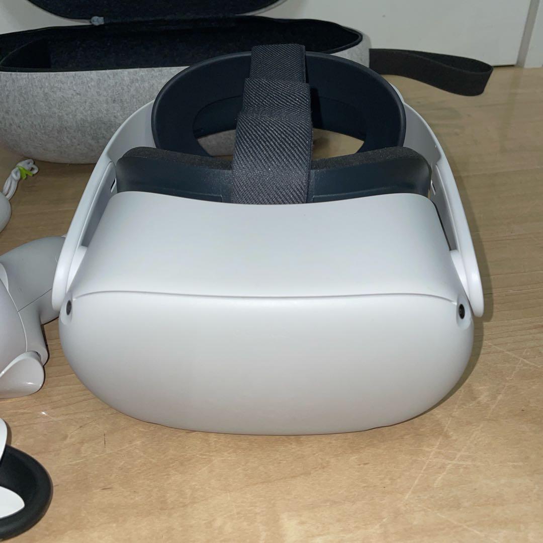 ソフトケース付き！ Quest2 128GB　メタクエスト2 ほぼ未使用