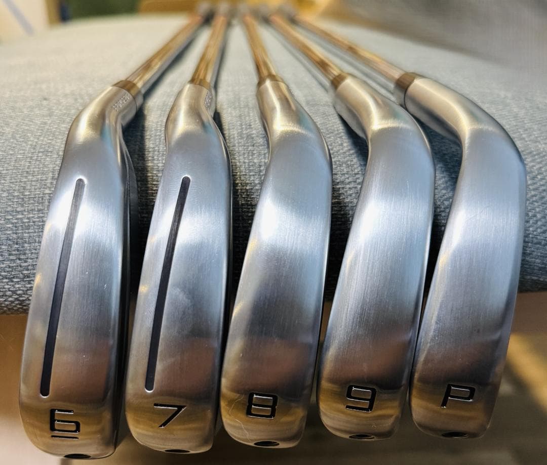 【超美品】テーラーメイド P790 (2025)5本[6-P]