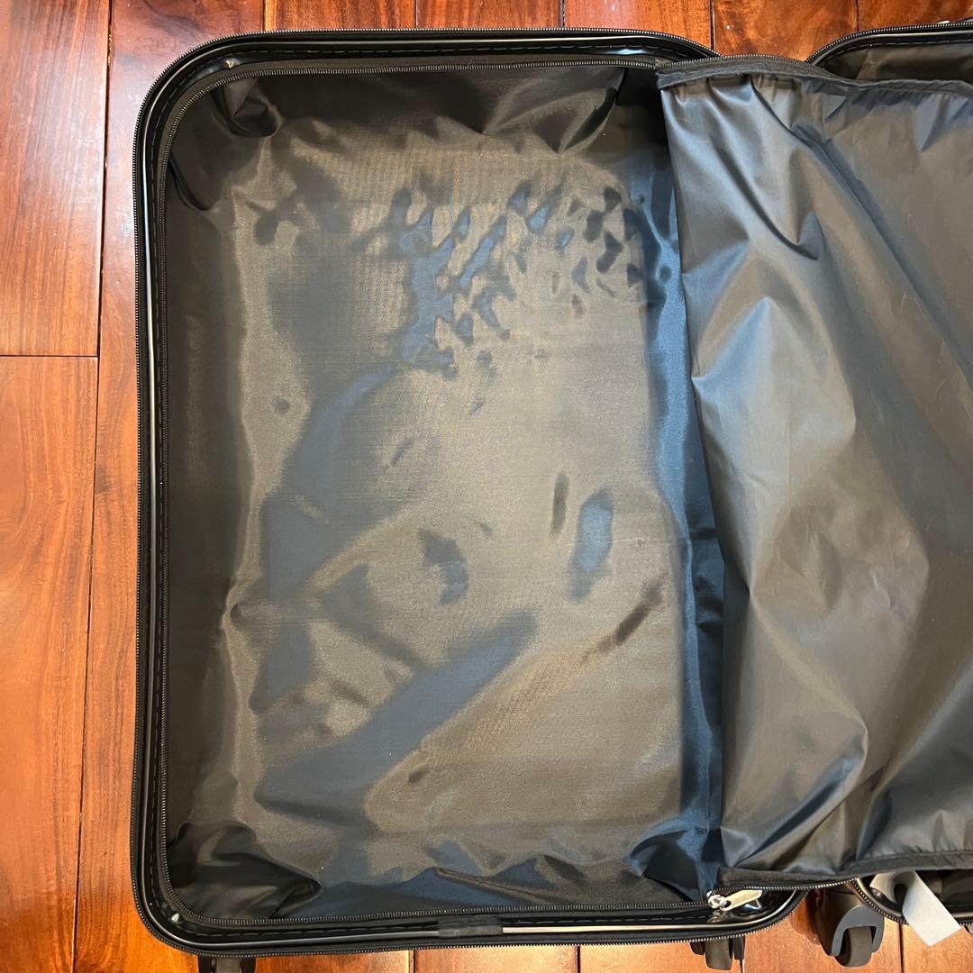 【アメリカ購入】ミッキーマウスキャリーケーススーツケースシルバーディズニー