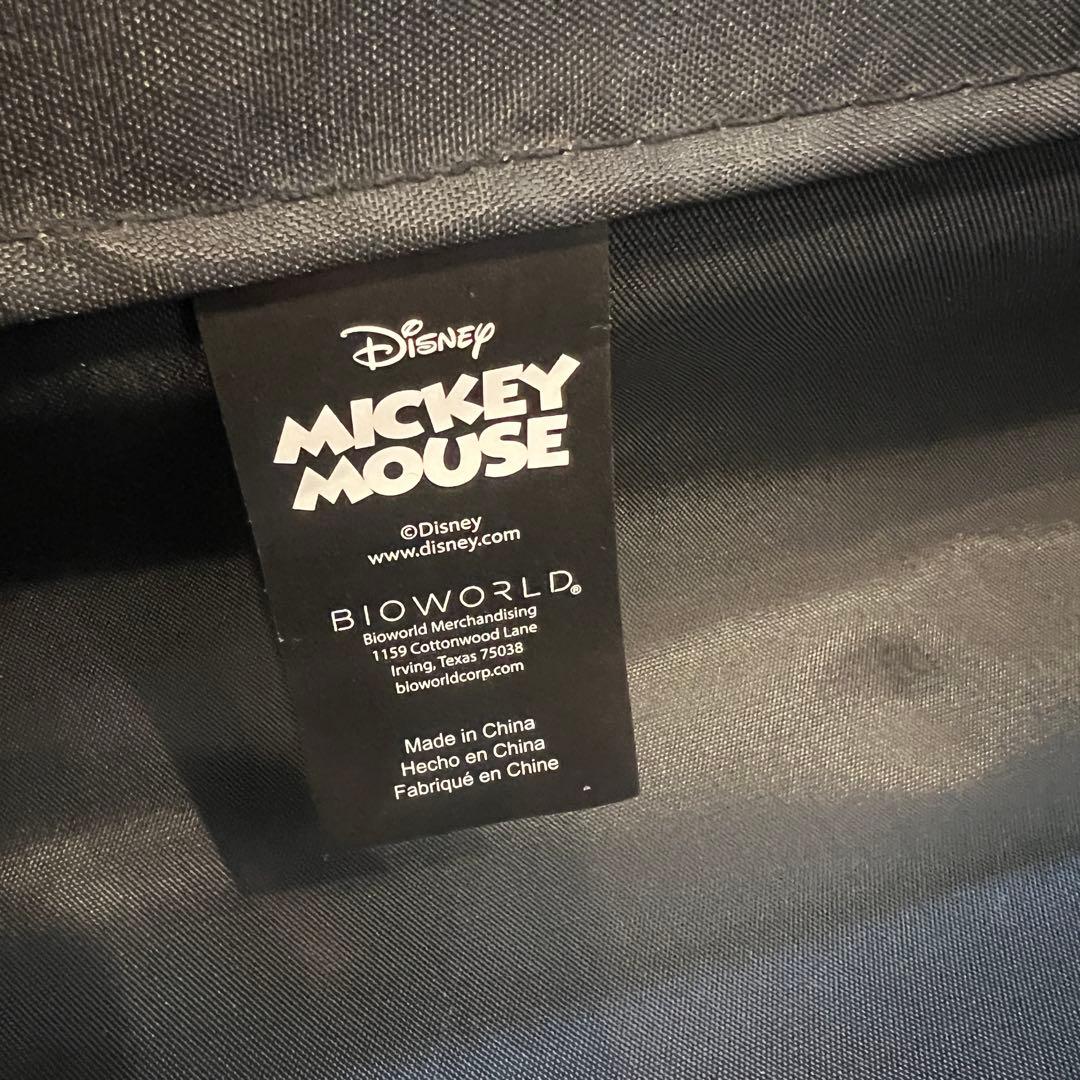 【アメリカ購入】ミッキーマウスキャリーケーススーツケースシルバーディズニー