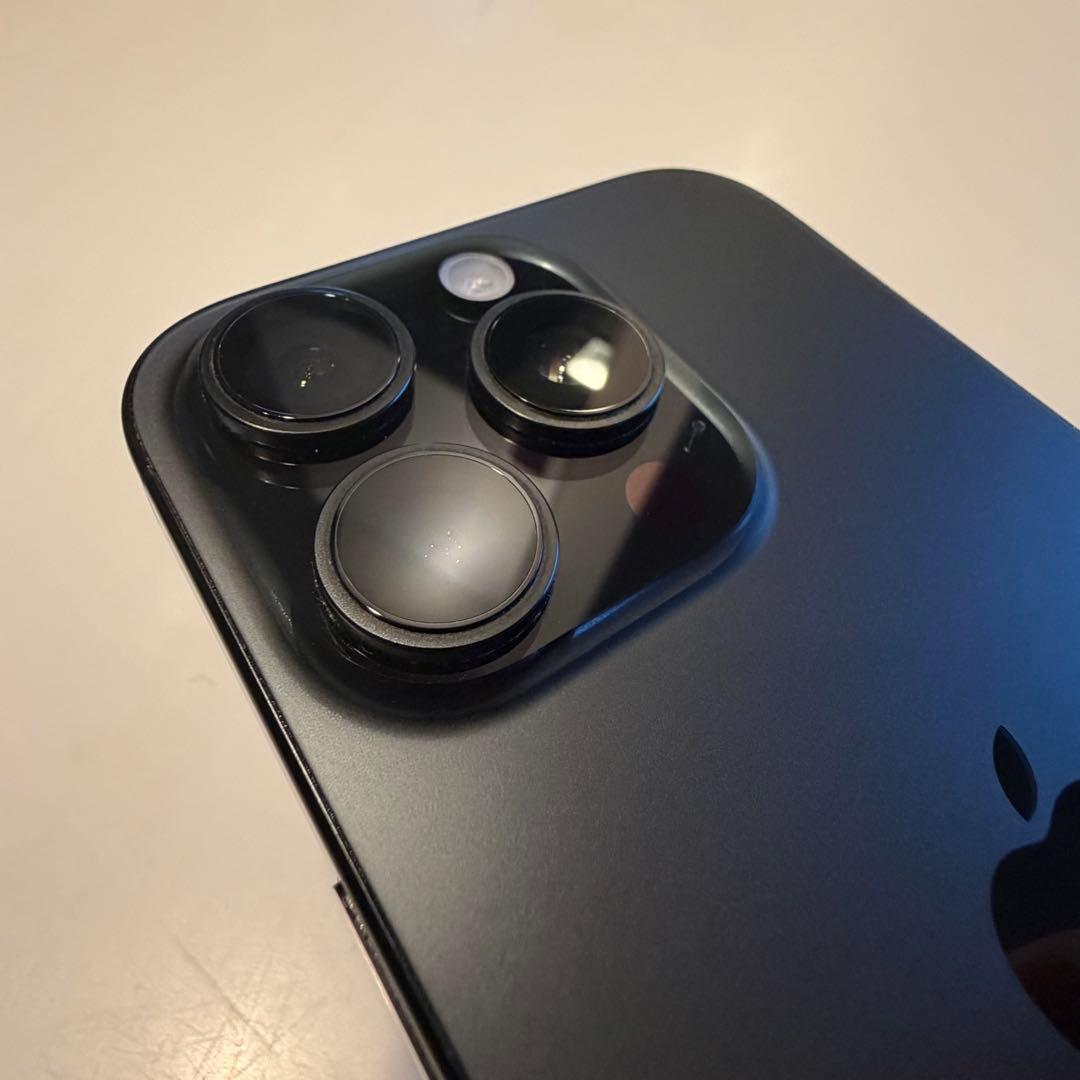 iPhone 16 Pro ブラックチタニウム 128GB 本体