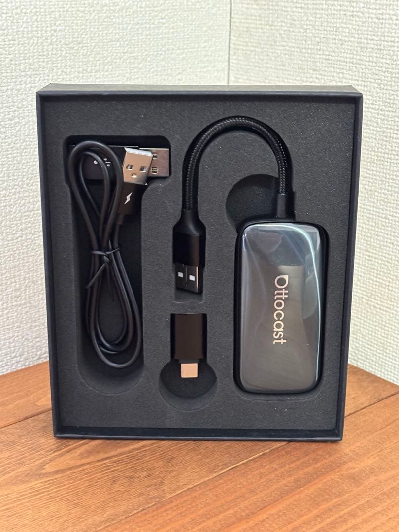 Ottocast Play2Video Ultra 本体 美品 使用期間短い