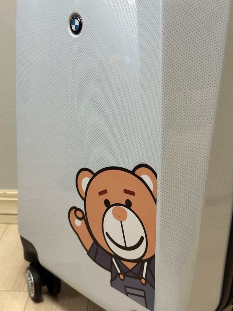  ベアデザイン・ホワイトキャリーケース（機内持ち込みサイズ）