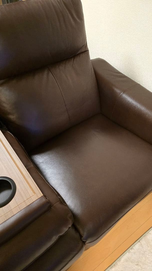 ニトリ　 電動リクライニング ダークブラウンソファ