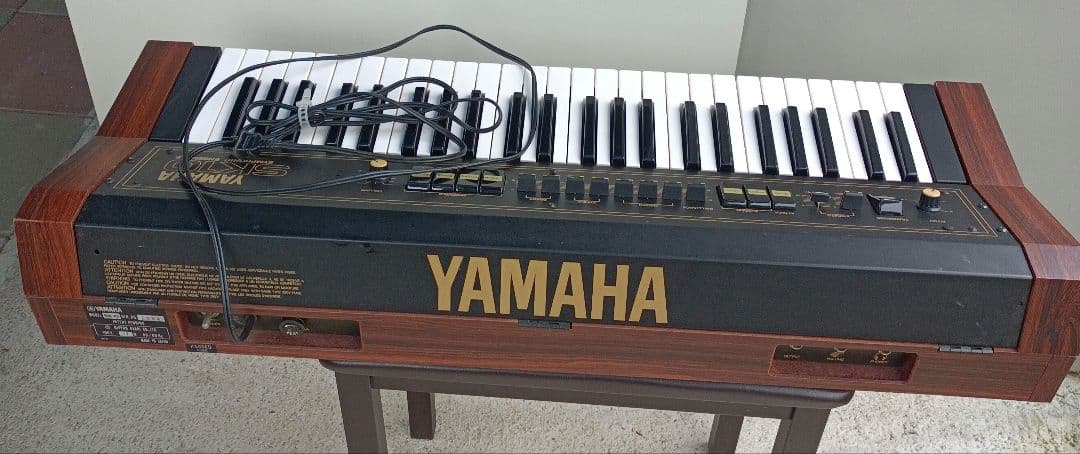 YAMAHA SK10 アナログシンセサイザー