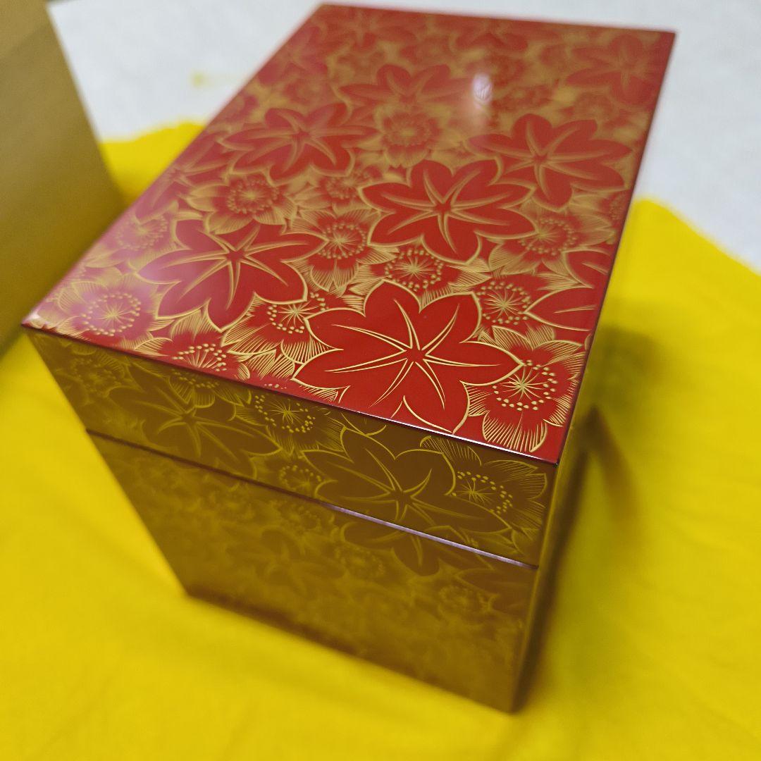 輪島塗　漆器 宝石箱 ジュエリーケース　赤と金の花模様　ジュエリーボックス