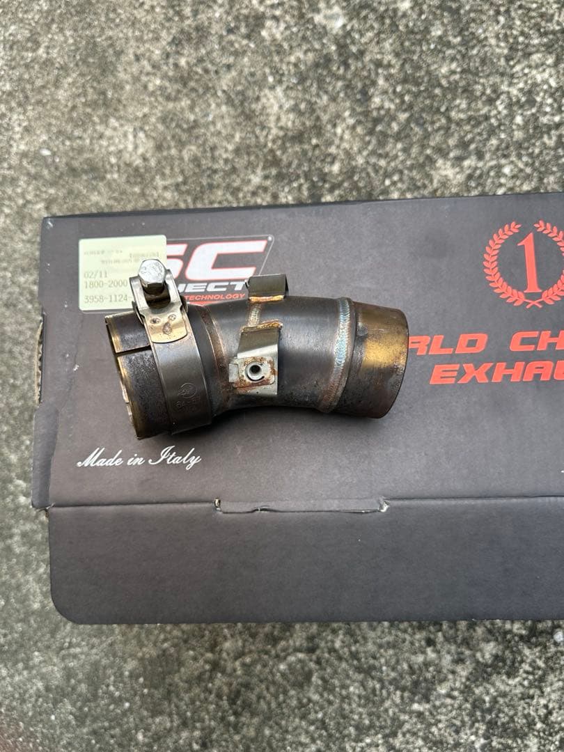 r1250gs adventure マフラー