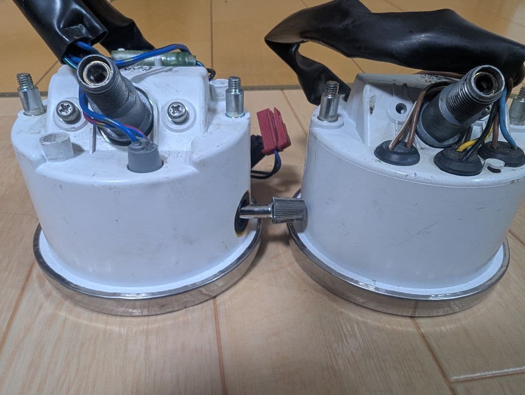 Yamaha SR400 メーター