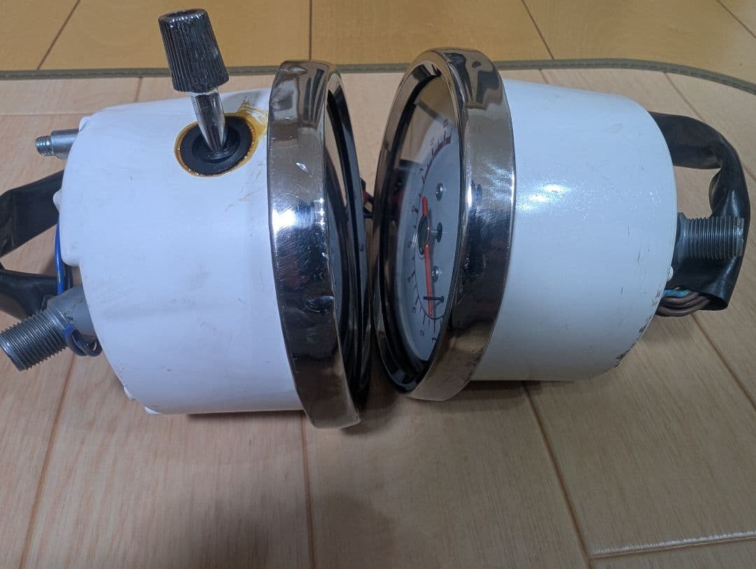 Yamaha SR400 メーター