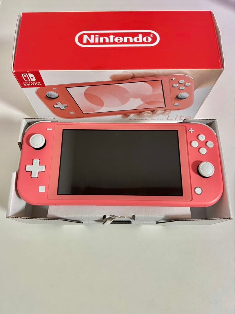 Nintendo Switch Lite 本体　コーラルピンク　箱付き