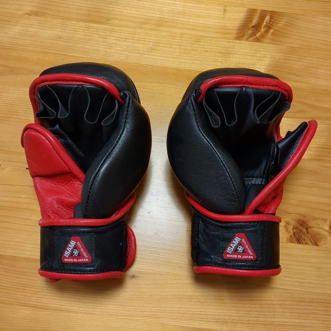 ISAMI バウンドグローブ　黒赤