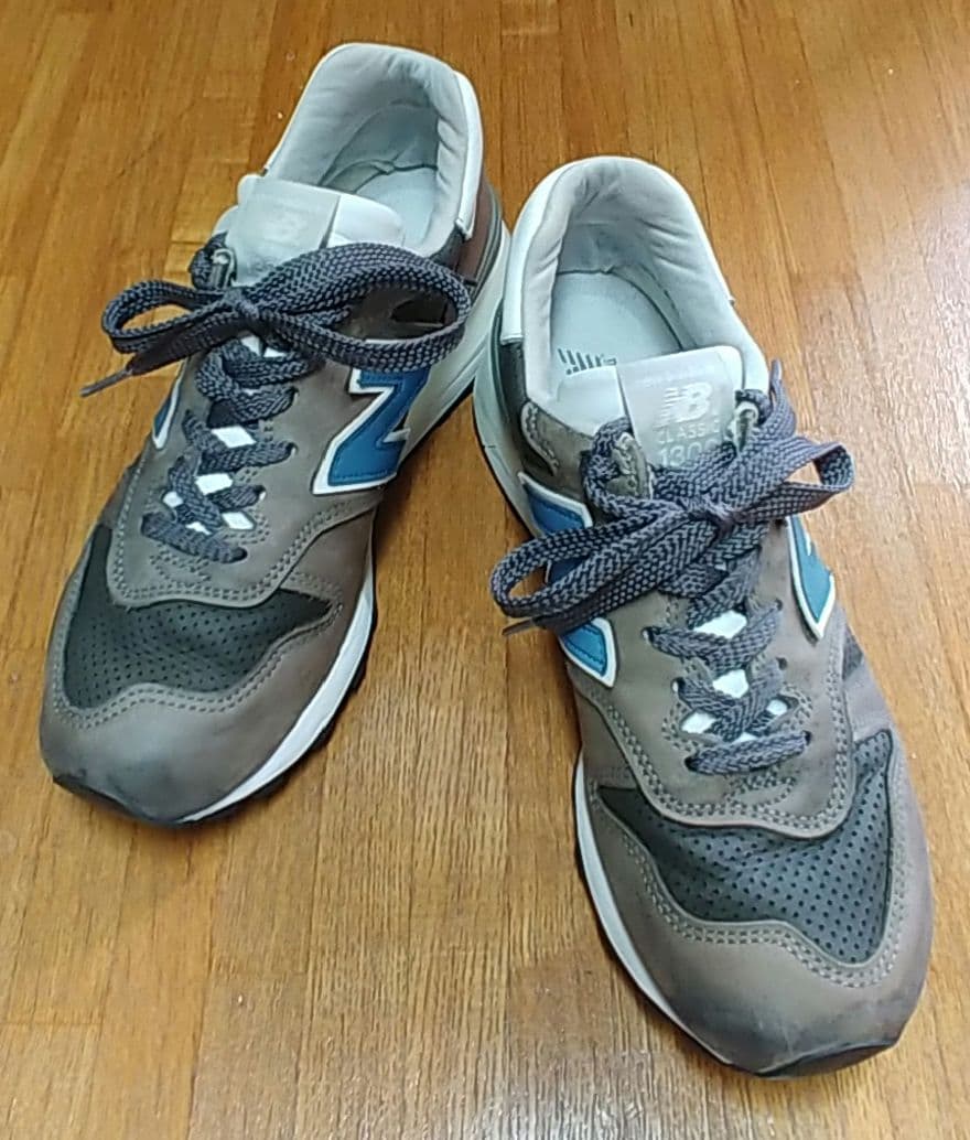 【アメリカ製】ニューバランス　M１３００　２６cm