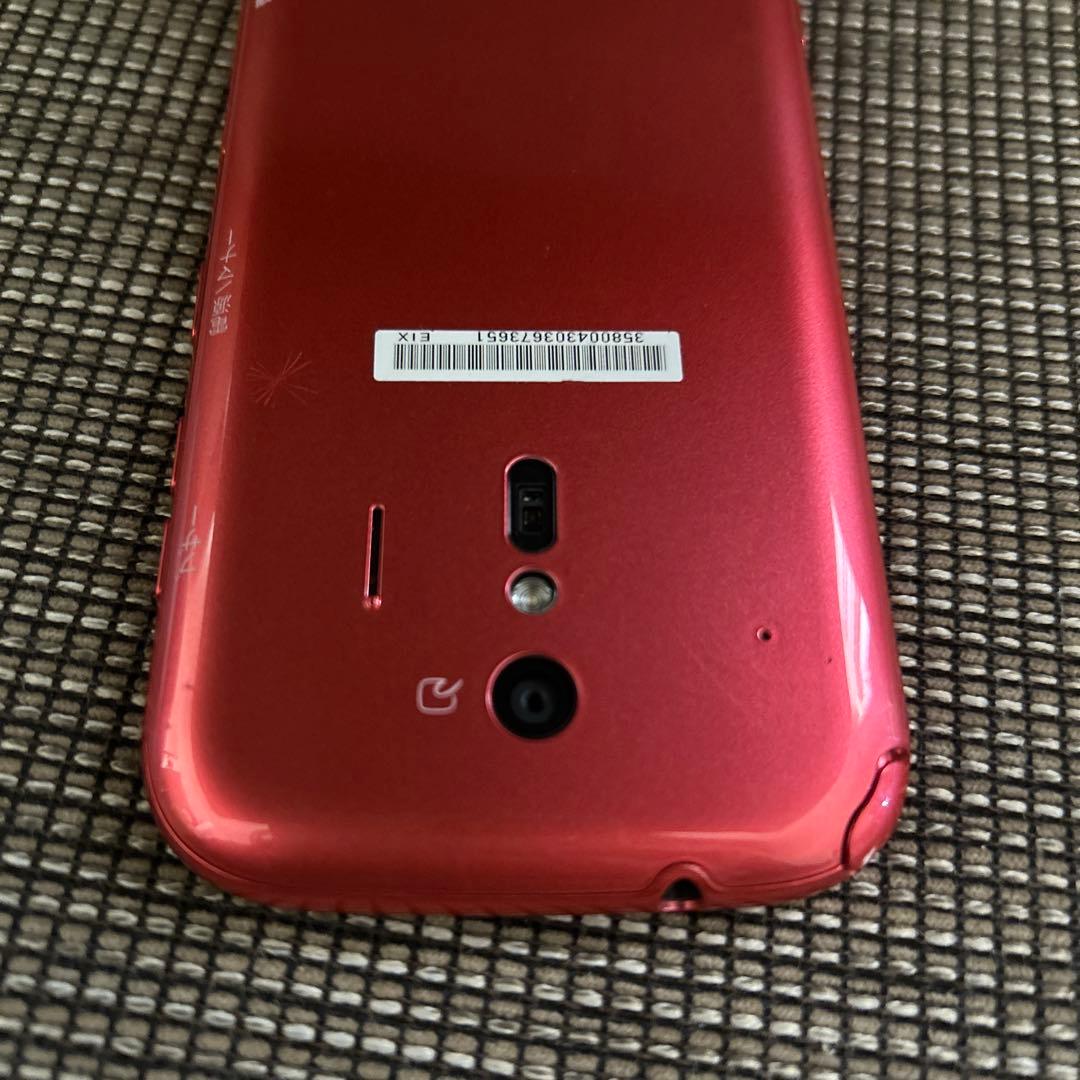 docomo ピンク　らくらくスマートフォン　視覚補助設定も可能！