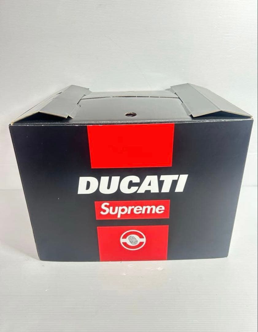 シュプリーム ドゥカティ ヘルメット XL 61-62cm