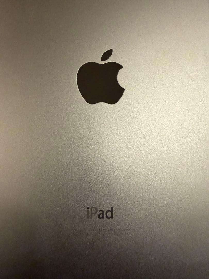 【美品激安】Apple iPad mini4人気ゴールド16GBWi-Fiモデル