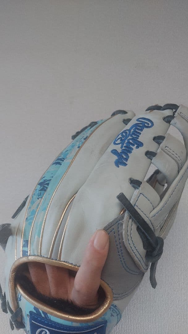 ローリングス　大人用　内野用グローブ