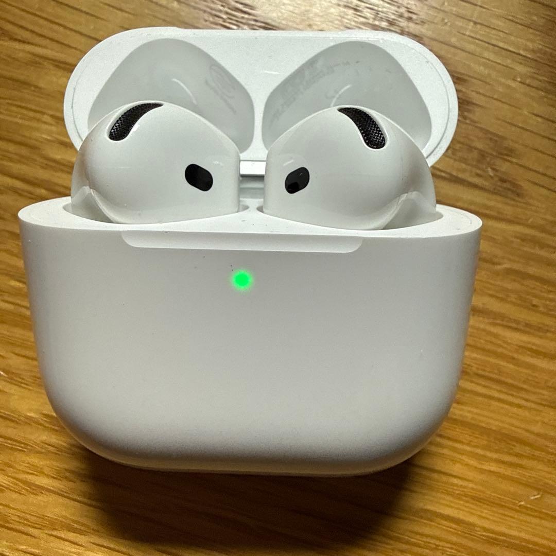 AirPods 4 type-c 充電ケース付き